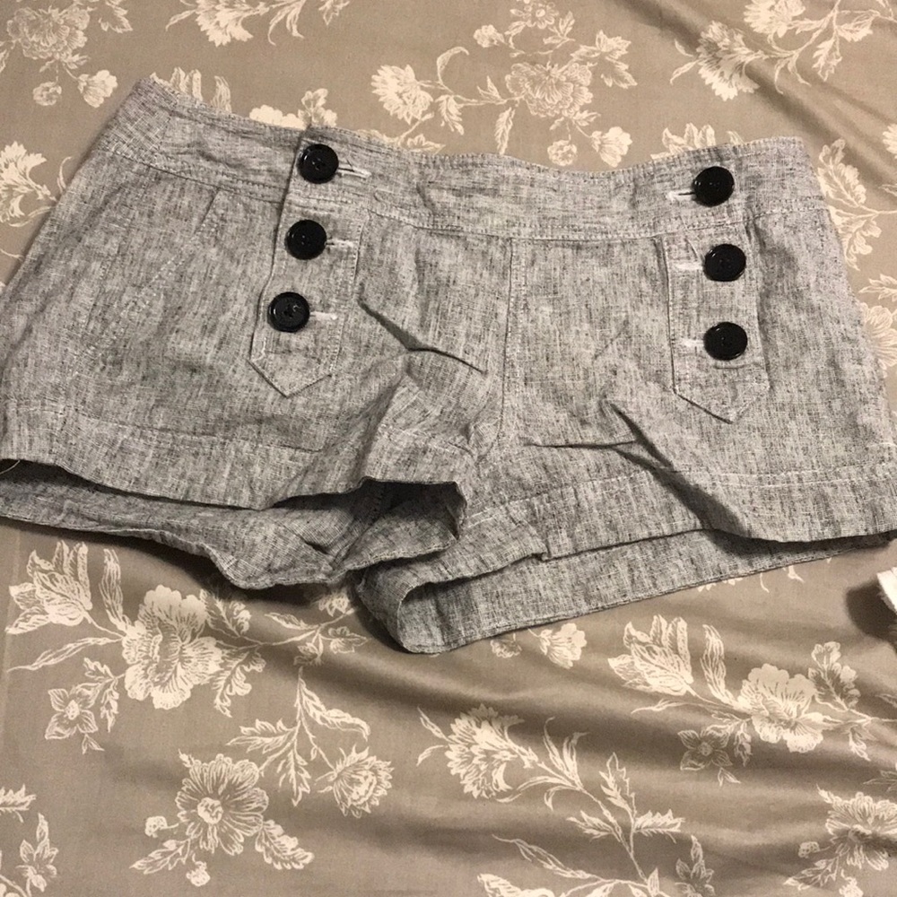 Express Shorts